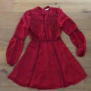 Super cute mid-thigh dress with cutouts